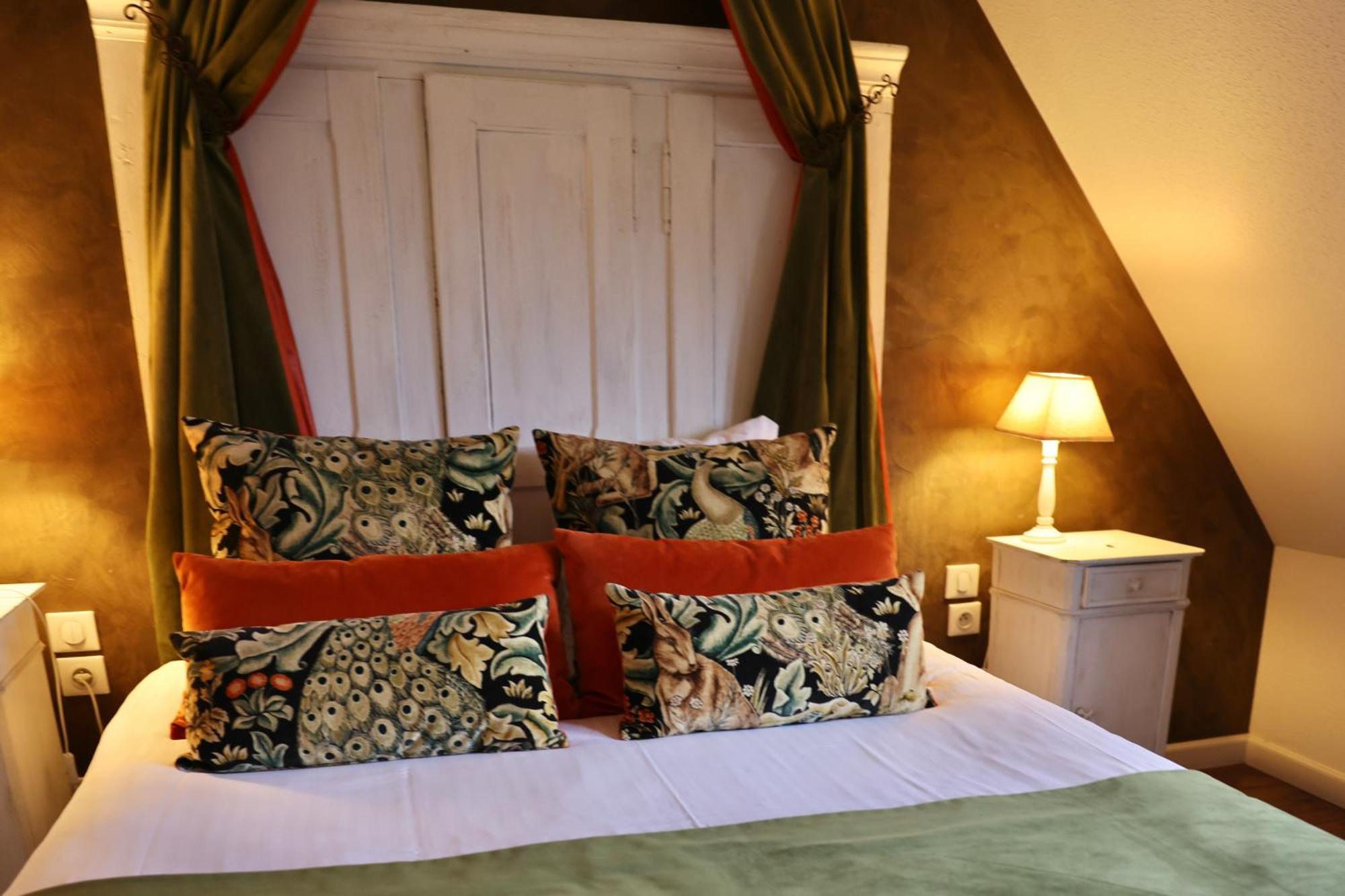 Hotel Restaurant Verger Des Chateaux, Route Des Vins Haut-Koenigsbourg Dieffenthal Ngoại thất bức ảnh