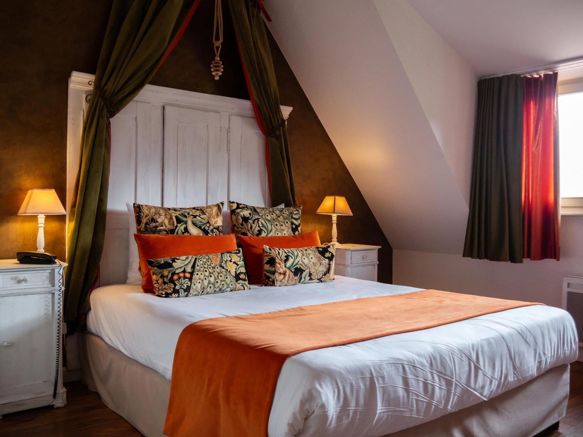 Hotel Restaurant Verger Des Chateaux, Route Des Vins Haut-Koenigsbourg Dieffenthal Ngoại thất bức ảnh