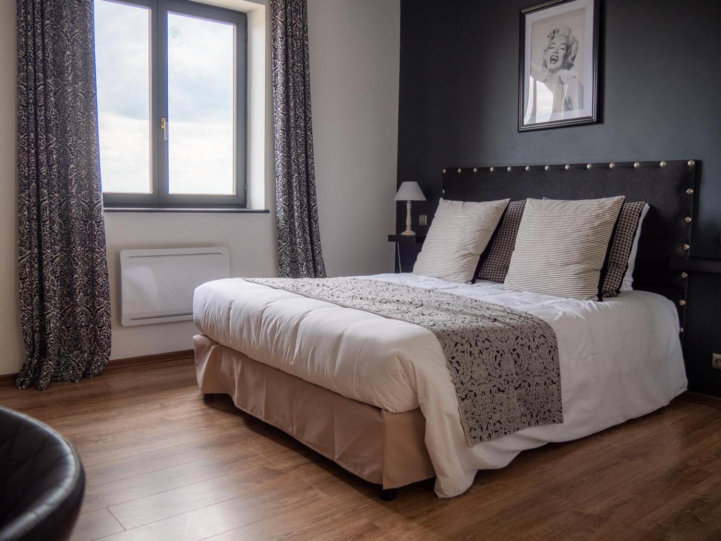 Hotel Restaurant Verger Des Chateaux, Route Des Vins Haut-Koenigsbourg Dieffenthal Ngoại thất bức ảnh
