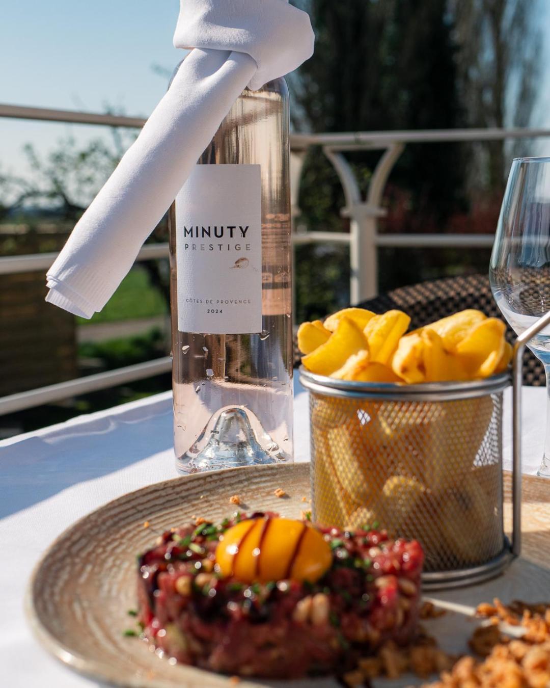 Hotel Restaurant Verger Des Chateaux, Route Des Vins Haut-Koenigsbourg Dieffenthal Ngoại thất bức ảnh
